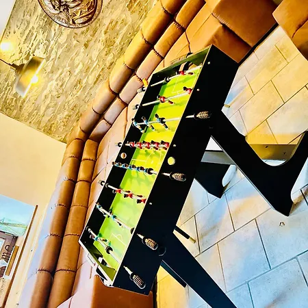 La Balade En Foret - 9 Personnes En Ardenne *