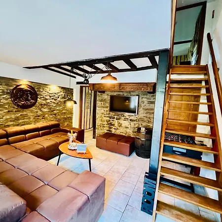 Semesterbostad La Balade En Foret - 9 Personnes En Ardenne *